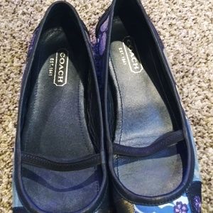 Authentic Coach slip on flats